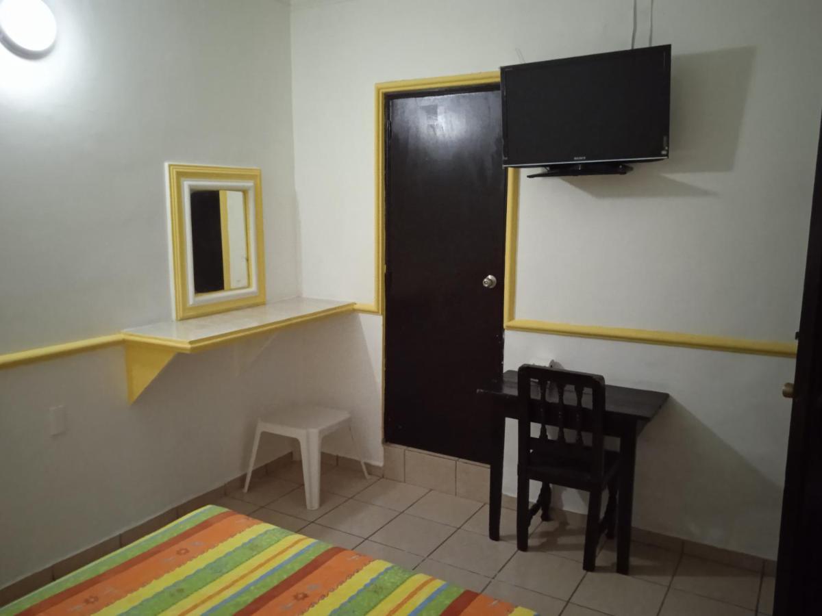 Hotel Kiko Mazatlán Εξωτερικό φωτογραφία